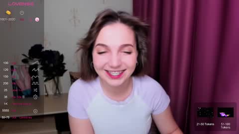 Hazel online show from 01.05.25