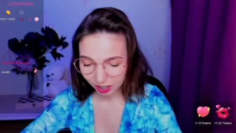 Hazel online show from 04.18.26