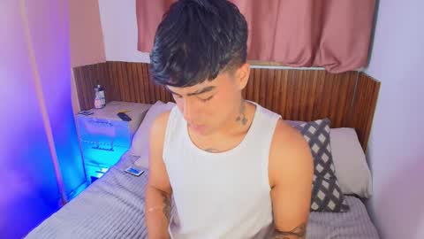 king  help me reach 100 likes online show from 02.08.26