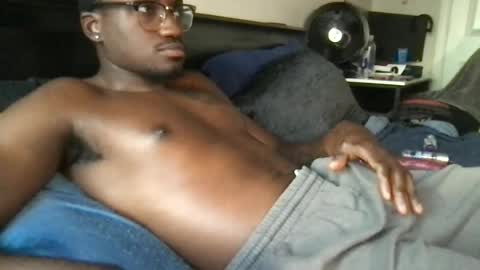 Snapshot of king_lj293 chatting on 07.15.26 king lj online show from 07.15.26