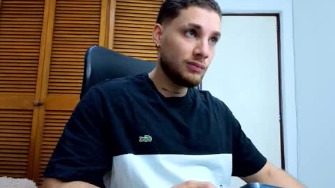 Snapshot of king_meruem chatting on 02.06.26 king_meruem online show from 02.06.26