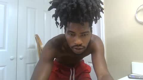 Snapshot of kingalmighty01 chatting on 09.18.25 King Almighty01 online show from 09.18.25