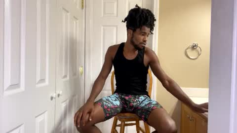 Snapshot of kingalmighty01 chatting on 09.27.25 King Almighty01 online show from 09.27.25