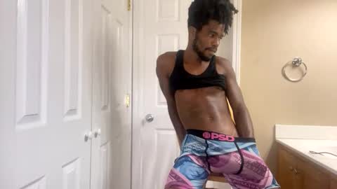 Snapshot of kingalmighty01 chatting on 10.04.25 King Almighty01 online show from 10.04.25