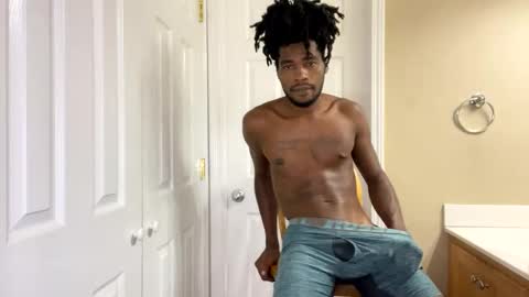 Snapshot of kingalmighty01 chatting on 10.13.25 King Almighty01 online show from 10.13.25