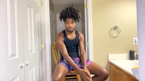 Snapshot of kingalmighty01 chatting on 10.23.25 King Almighty01 online show from 10.23.25