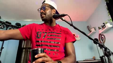 Snapshot of kingcorbra chatting on 02.09.25 KC online show from 02.09.25