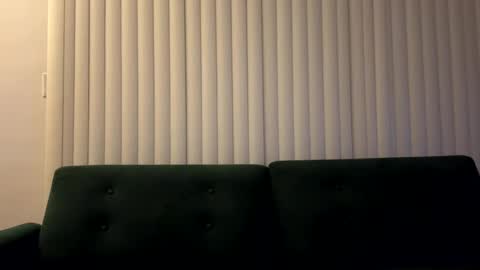 Snapshot of kingdabiggest chatting on 10.14.25 KingDaBiggest online show from 10.14.25