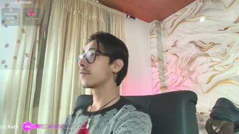 Snapshot of kingdanny_8 chatting on 02.17.26 kingdanny_8 online show from 02.17.26