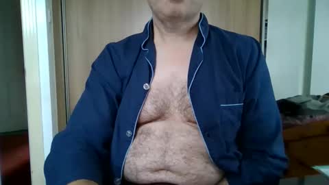 Snapshot of kingdonn1 chatting on 09.19.25 Don online show from 09.19.25