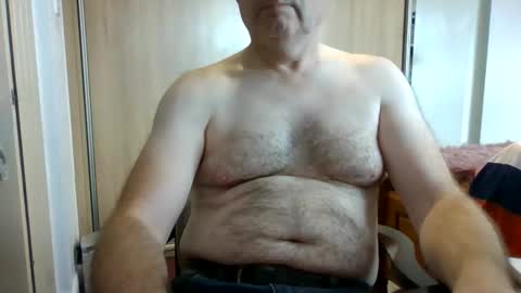 Snapshot of kingdonn1 chatting on 09.23.25 Don online show from 09.23.25