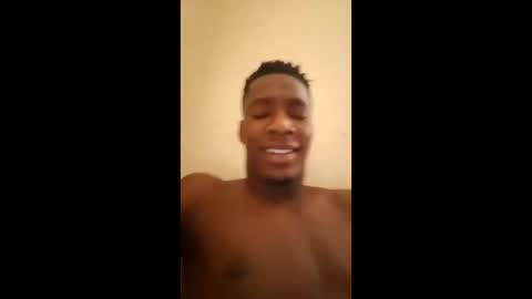 Snapshot of kingemizzy chatting on 02.16.26 kingemizzy online show from 02.16.26