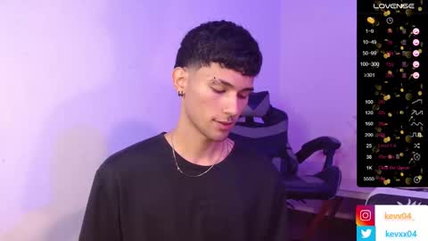 Snapshot of kingparker1 chatting on 10.24.25 A L E X online show from 10.24.25