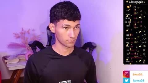 Snapshot of kingparker1 chatting on 10.30.25 A L E X online show from 10.30.25