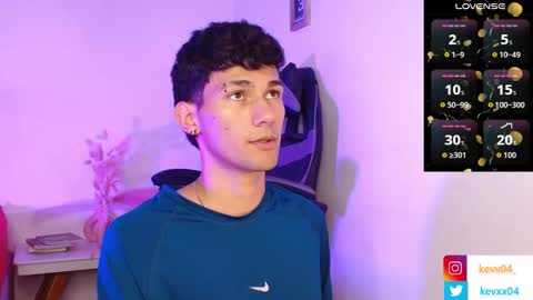 Snapshot of kingparker1 chatting on 11.06.25 A L E X online show from 11.06.25