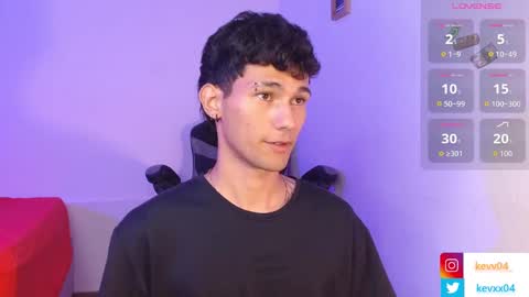 Snapshot of kingparker1 chatting on 11.12.25 A L E X online show from 11.12.25