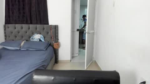 DOMINANT ALPHA KINGS online show from 12.15.25