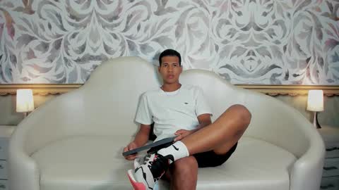 sebastian online show from 11.14.25