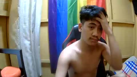 Snapshot of kingsucker2069 chatting on 02.10.25 Ruru online show from 02.10.25