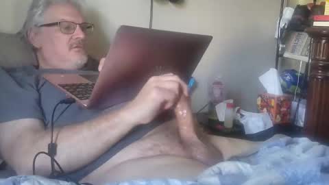 Snapshot of kingtongue10 chatting on 03.23.26 kingtongue10 online show from 03.23.26