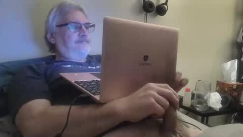 Snapshot of kingtongue10 chatting on 04.07.26 kingtongue10 online show from 04.07.26
