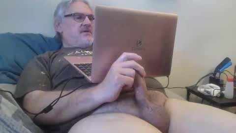 Snapshot of kingtongue10 chatting on 04.08.26 kingtongue10 online show from 04.08.26