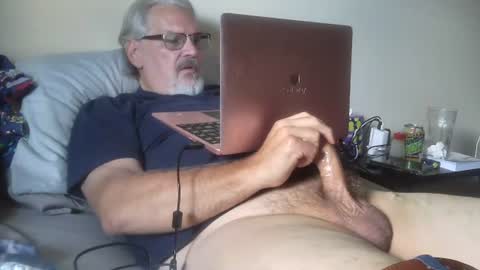 Snapshot of kingtongue10 chatting on 07.17.26 kingtongue10 online show from 07.17.26