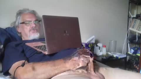 Snapshot of kingtongue10 chatting on 07.25.26 kingtongue10 online show from 07.25.26