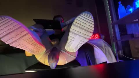 Snapshot of kinksss4all chatting on 12.03.25 KinkPLAY9 online show from 12.03.25