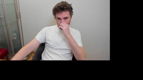 Snapshot of kinksubbydubby chatting on 10.19.25 kinksubbydubby online show from 10.19.25