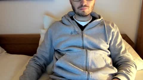 Snapshot of kinksubbydubby chatting on 11.16.25 kinksubbydubby online show from 11.16.25