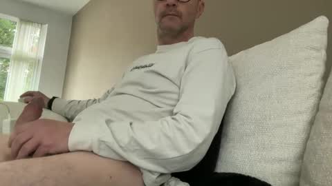 Snapshot of kinky_daddy4u chatting on 09.24.25 kinky_daddy4u online show from 09.24.25