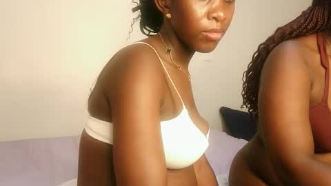 Lola online show from 02.22.26