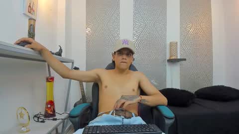   online show from 09.11.25