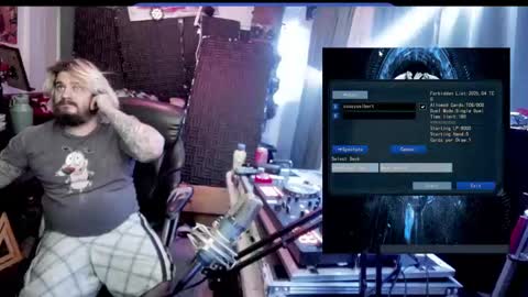 Snapshot of kinkybiguy14 chatting on 09.24.25 Kinky Cassie online show from 09.24.25