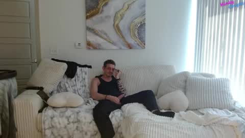 KinkyCouple0025 online show from 01.03.25