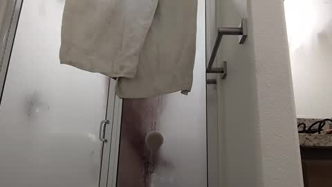 Snapshot of kinkyguy4you00 chatting on 01.26.25 whateveryouwant online show from 01.26.25