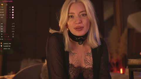 kinkylina_ online show from 12.11.24