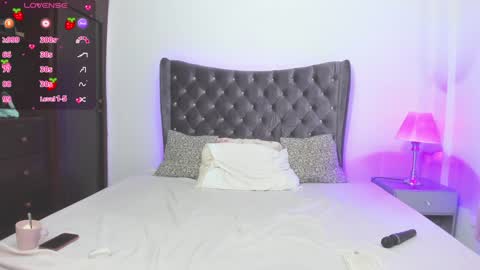 Snapshot of kinkyworld_ chatting on 01.14.25 FREE ONLYFANS online show from 01.14.25