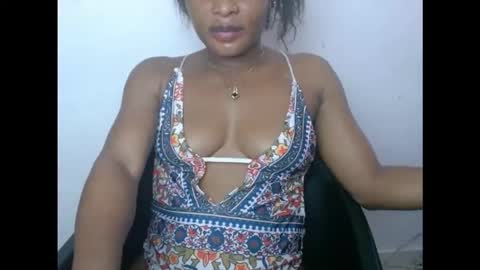 Snapshot of kinkyxxnasty chatting on 10.28.25 kinkyxxnasty online show from 10.28.25