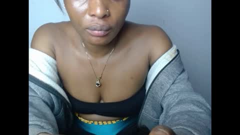 Snapshot of kinkyxxnasty chatting on 11.02.25 kinkyxxnasty online show from 11.02.25