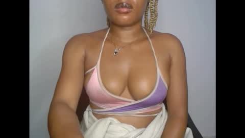 Snapshot of kinkyxxnasty chatting on 11.05.25 kinkyxxnasty online show from 11.05.25