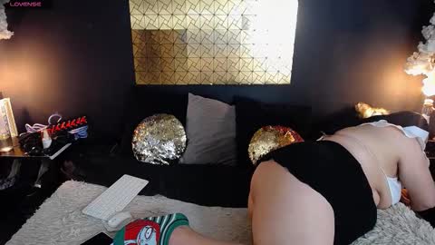 kinkyy_mom online show from 10.24.25