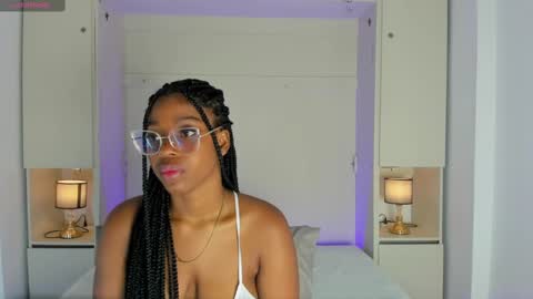 Snapshot of kiomarabaker chatting on 10.05.25 M A R A online show from 10.05.25