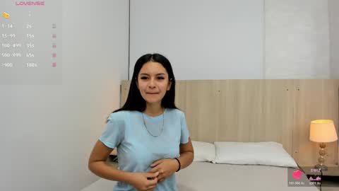 Kira online show from 04.06.26