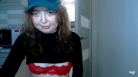 Snapshot of kira_foxy_ chatting on 04.09.26 Kira online show from 04.09.26