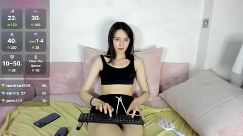 Kira GMT2 Mon 3-9 AM Tue 3-9 AM Wed 3-9 AM Sat 3-9 AM Sun 3-9 AM. online show from 12.14.24