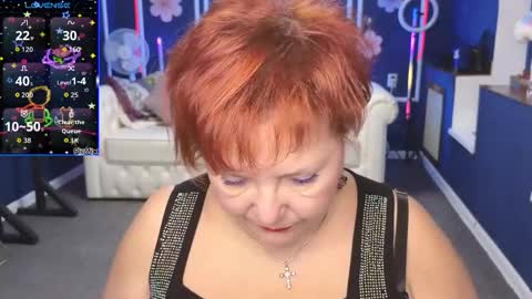 Kira Kennet online show from 09.21.25