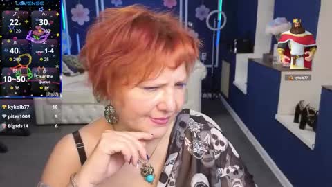 Kira Kennet online show from 09.26.25