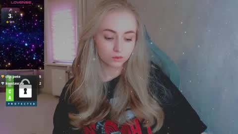 you know thumb up me please its important online show from 04.04.26